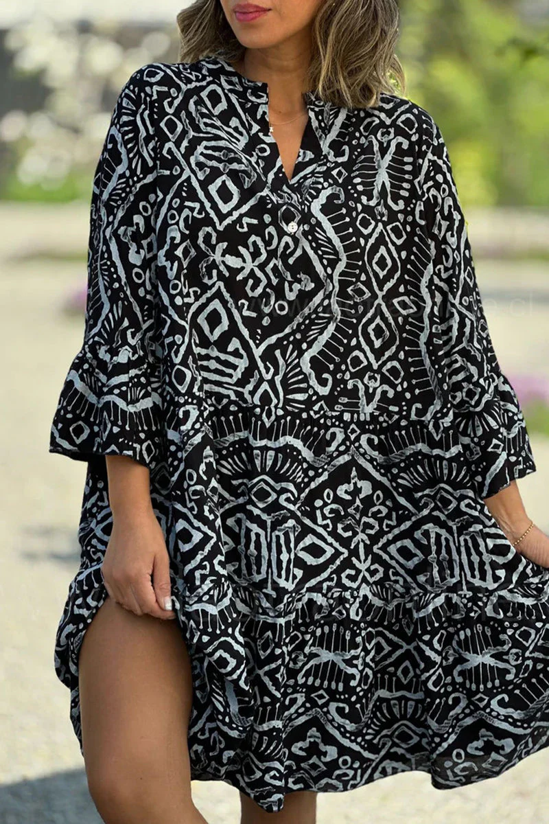 | Eliana - Casual dresses with pretty geometric print and buttons, V-neck and pie skirt