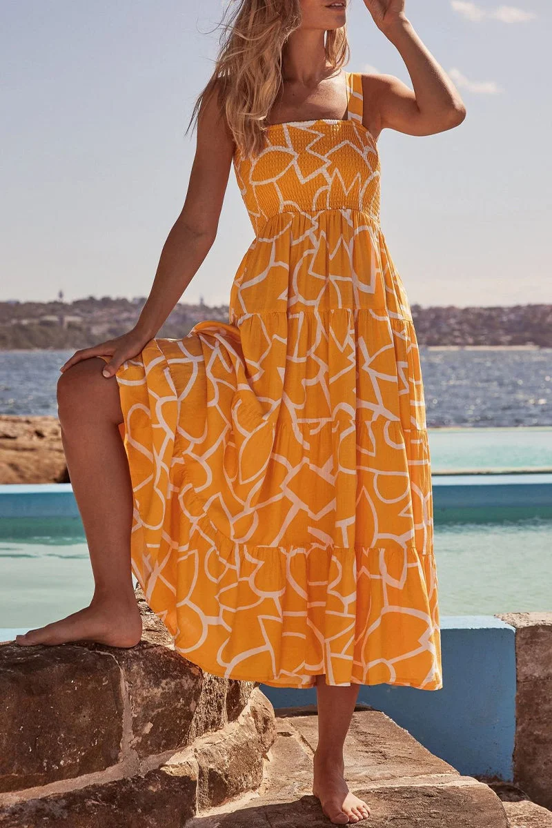 Rhea - Printed dresses with thin straps and urban fashion patches.