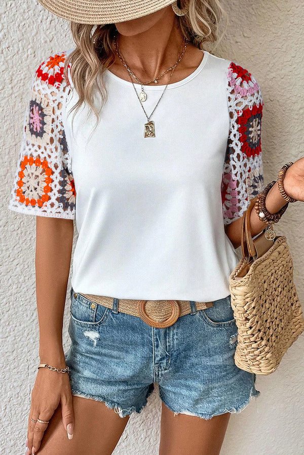 Hanna - Crochet short-sleeve top with flower print