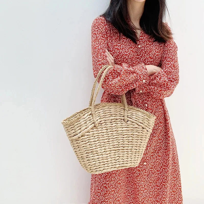 Amila - Large wicker bag with brown bucket