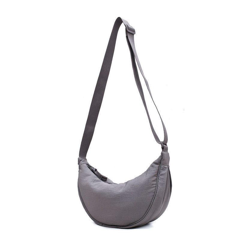 Reine - Half-moon bag