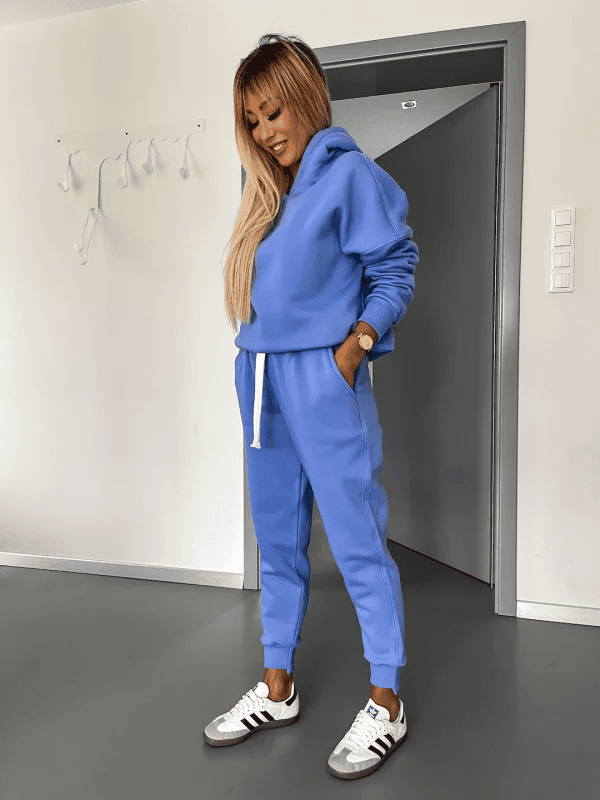 Emma | Hoodie Jacket and Pants Co-Ord Set for Winter Women's Clothing Collection