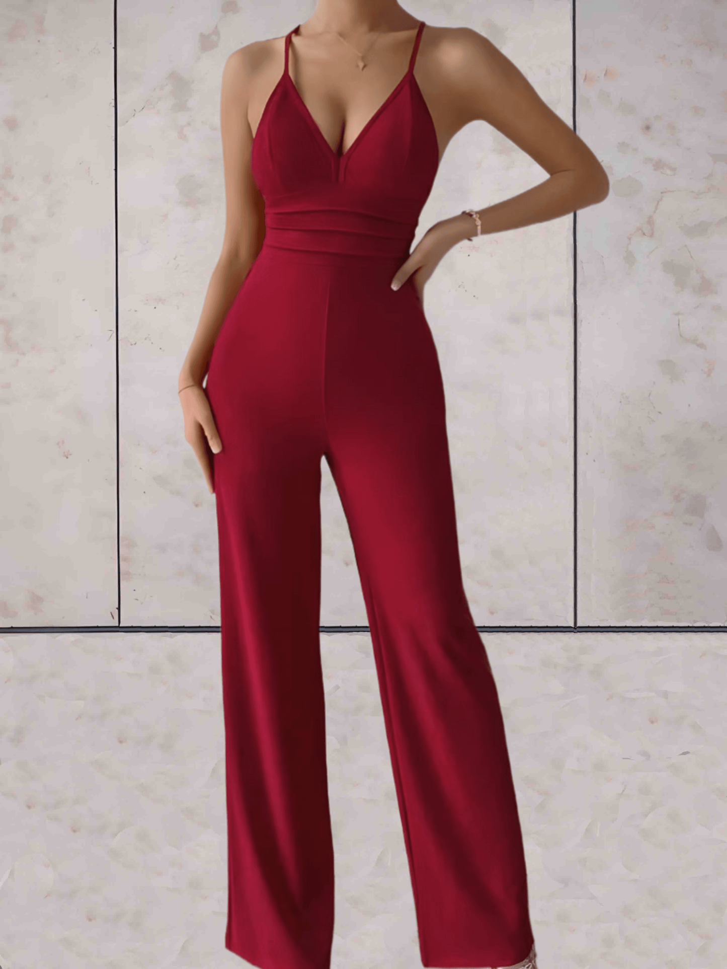 Camille - Elegant and chic V-neck sleeveless jumpsuit with bare back and wide legs
