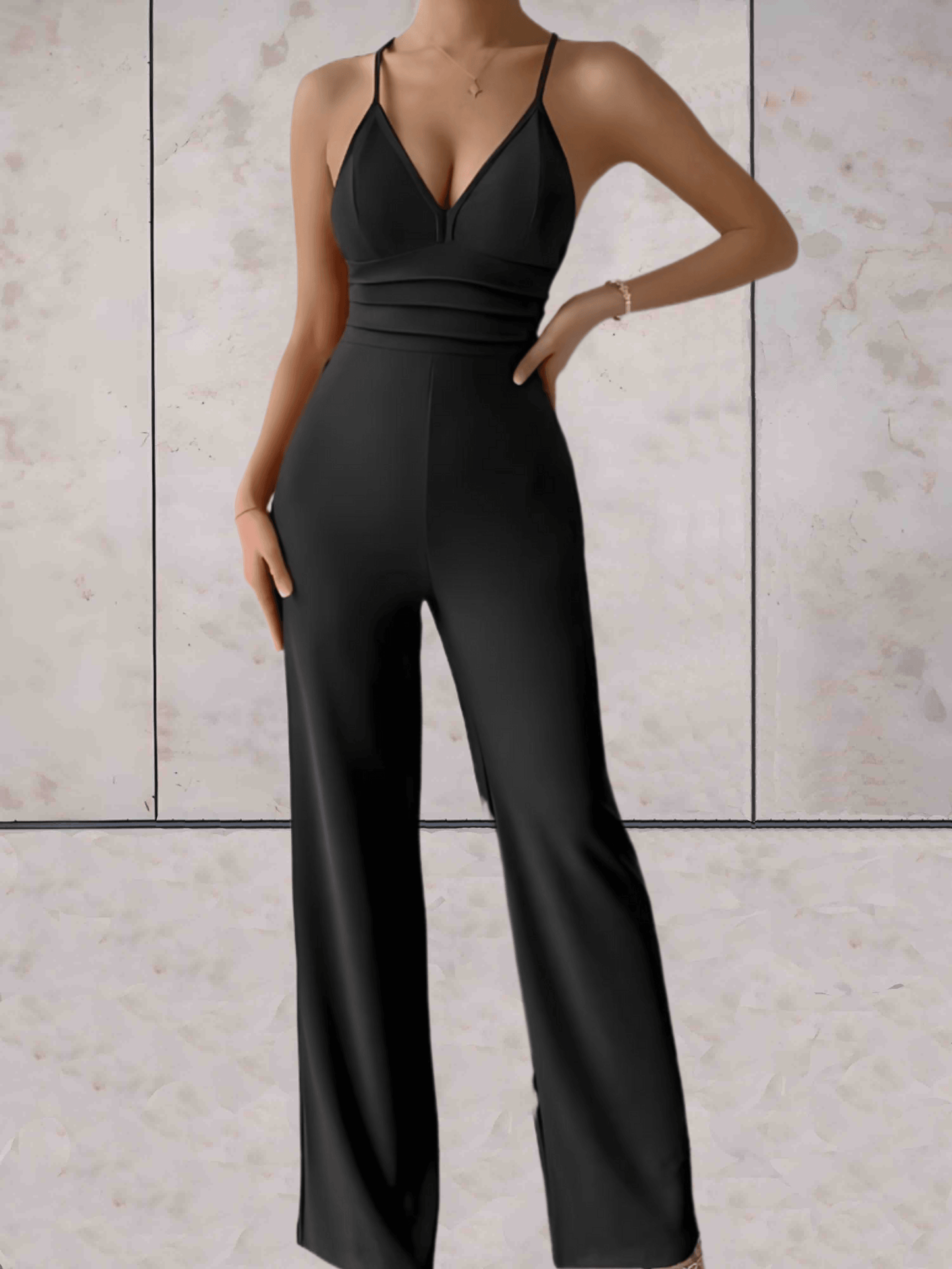 Camille - Elegant and chic V-neck sleeveless jumpsuit with bare back and wide legs