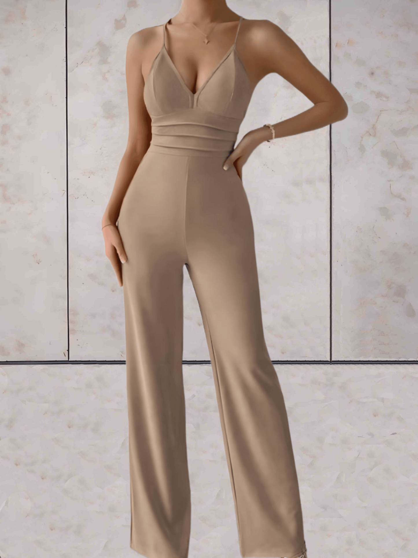 Camille - Elegant and chic V-neck sleeveless jumpsuit with bare back and wide legs