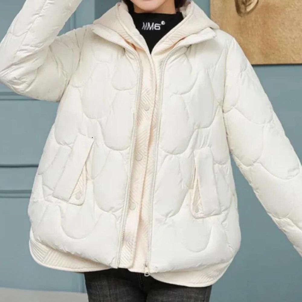 Stylish women's puffer jacket - Emlin