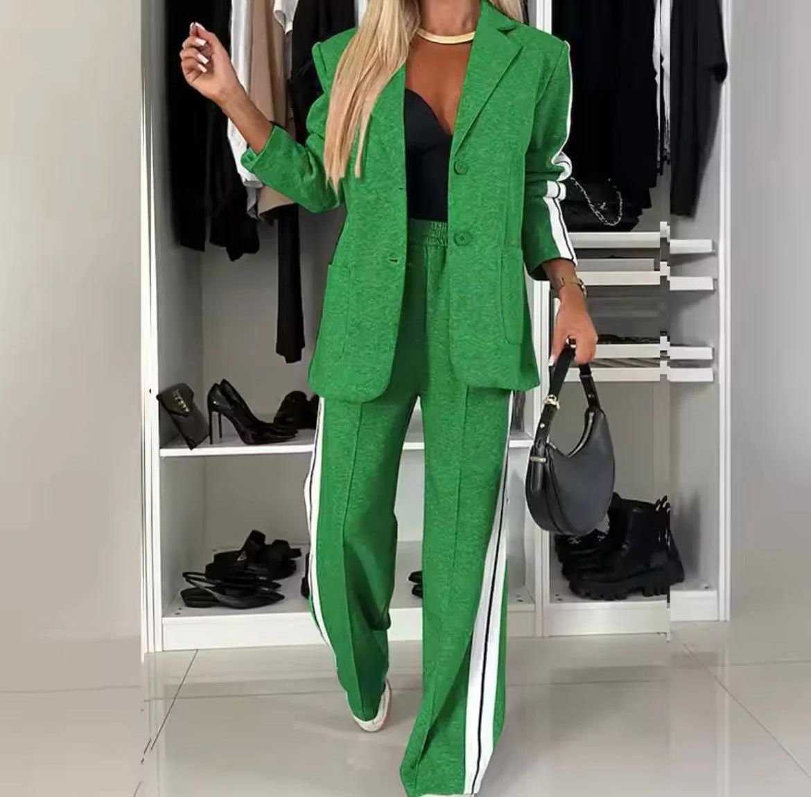 Elegant blazer set for women - Emme