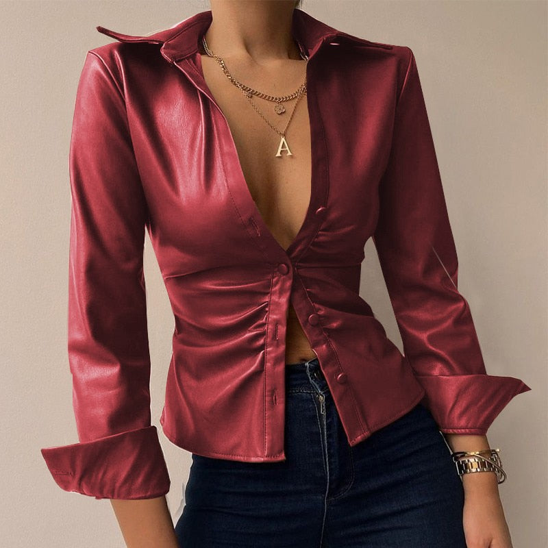 Long-sleeved women's top