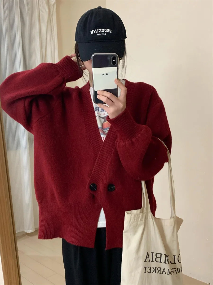 Konard cardigan with V-neck
