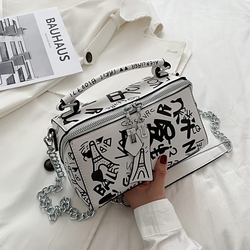 Lucy Handbag | Unique Design