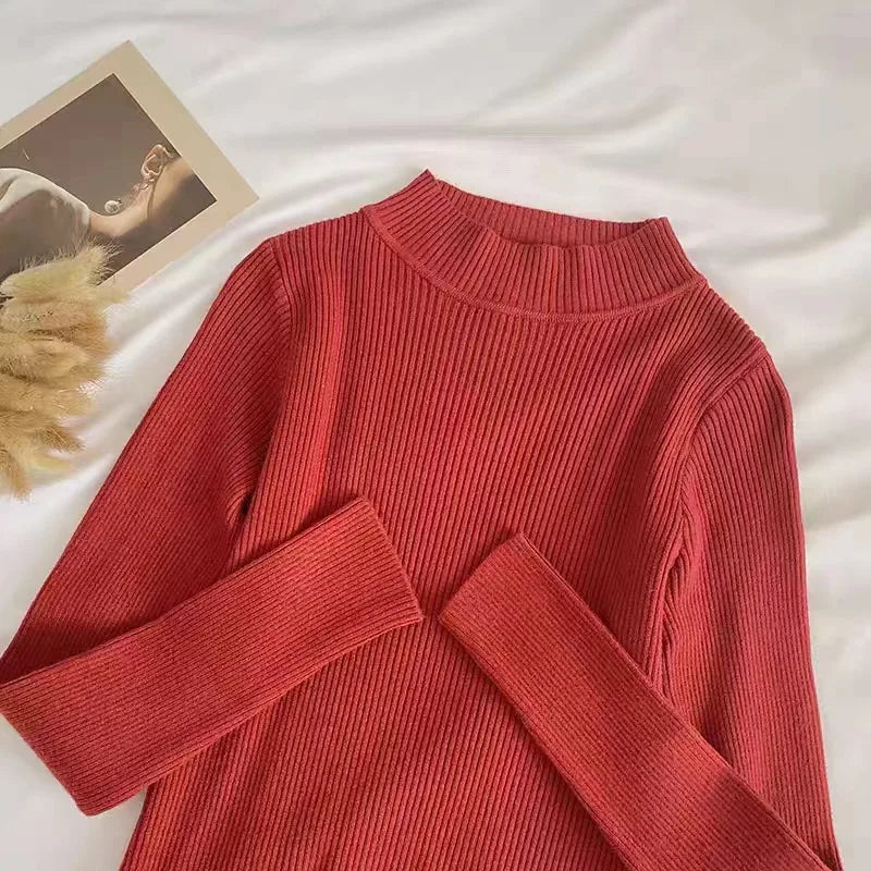 Versatile knitted sweater for women