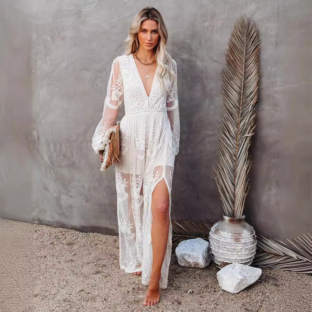 Cervo - Lace maxi dress with sweetheart neckline