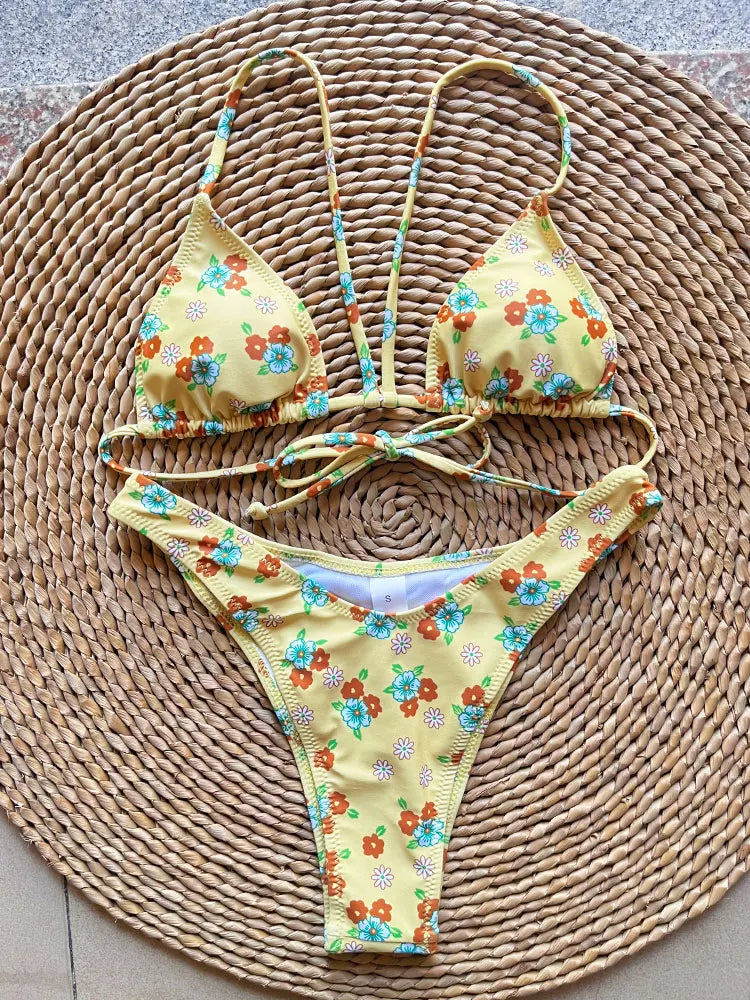 SoSoof - Brazilian bikini with floral print