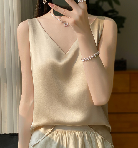 Brisa - Sleeveless Top For Women - Classic & Chic