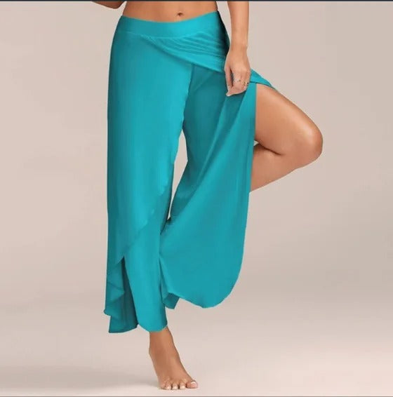 Ea | Yoga pants with a wide cut and monochromatic design