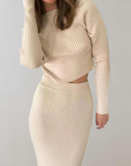 2-Piece Women's Set - Ava - Modern and Durable - Perfect for Any Occasion