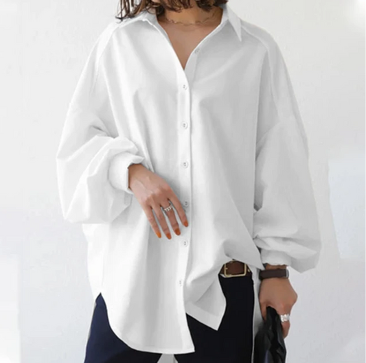 Antonia - Women's blouse with fashionable lapels