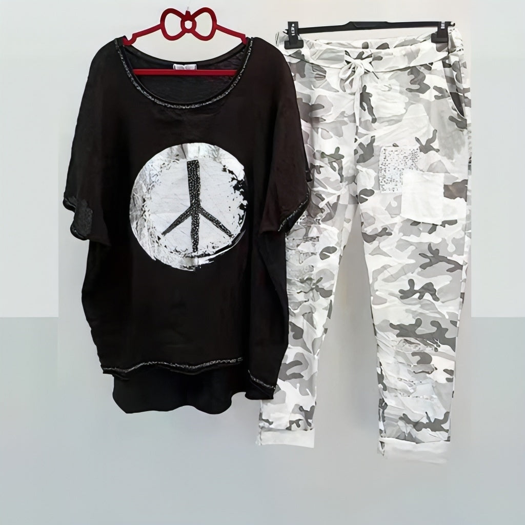 | Cool and airy shirt and pants set
