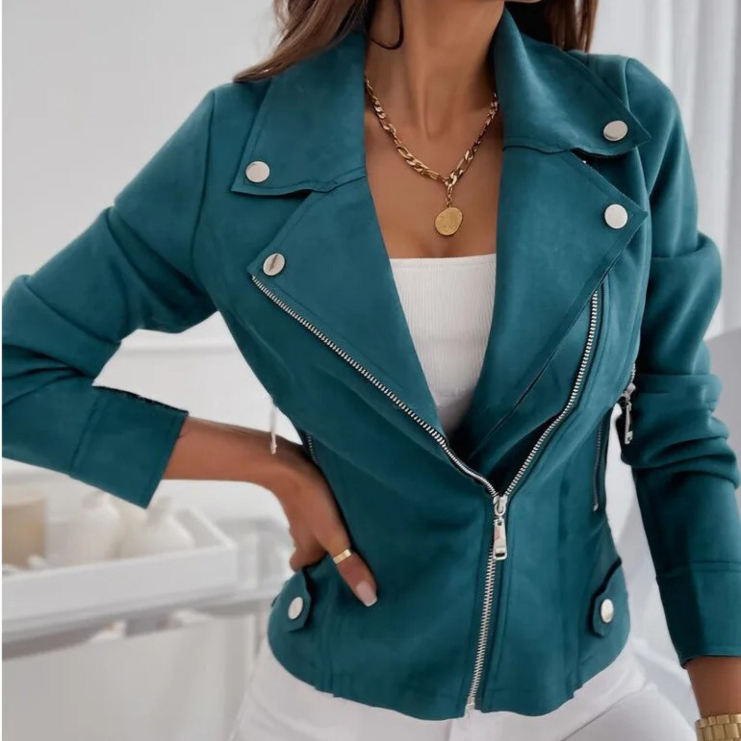 Clara - Chic suede jacket