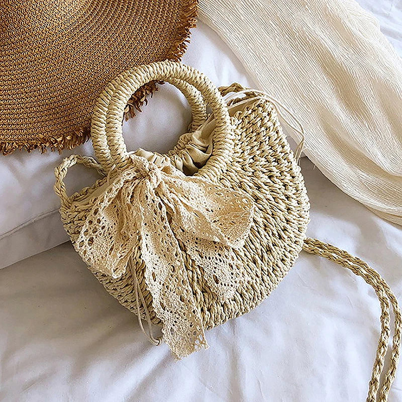 Melody - brown hollow wicker bag