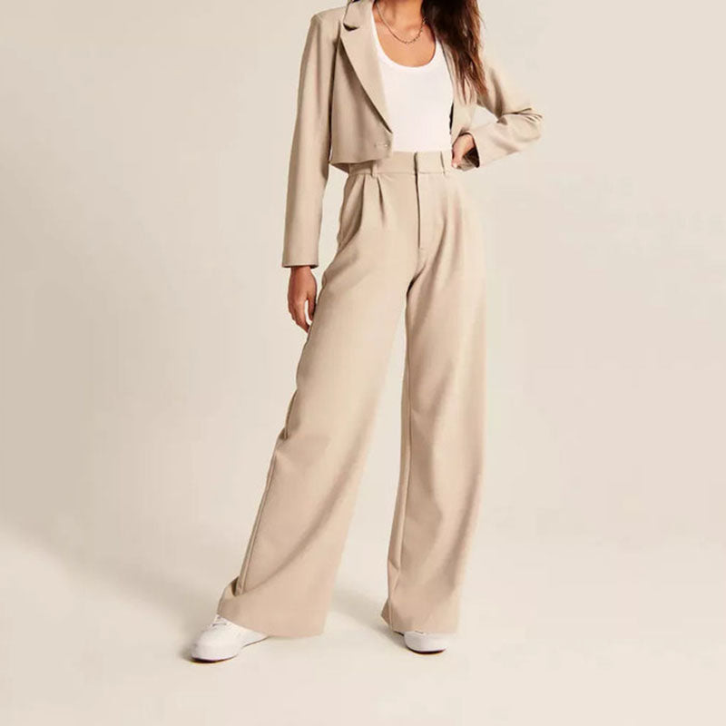 Women's pants with wide legs