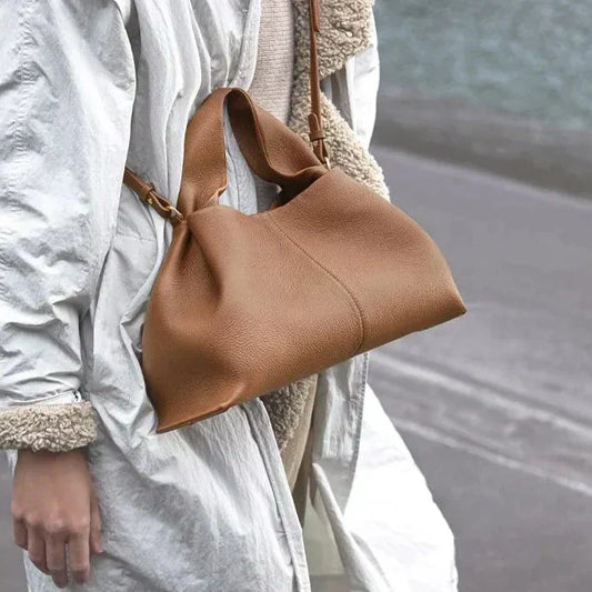 Wiona - New, unique and elegant vintage handbag-Elly Rose