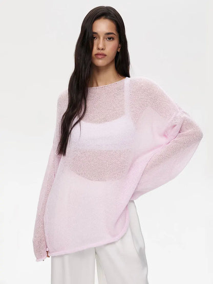 Long-sleeved women's knitted top