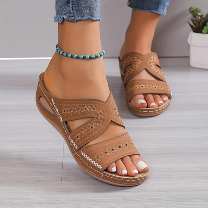 Benthe - Orthopaedic Sandals