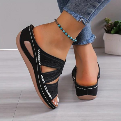 Benthe - Orthopaedic Sandals