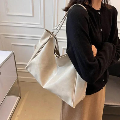 Ronja - Elegant Leather Bag