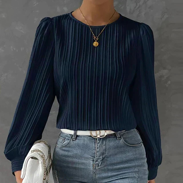 Ladies' pleated blouse