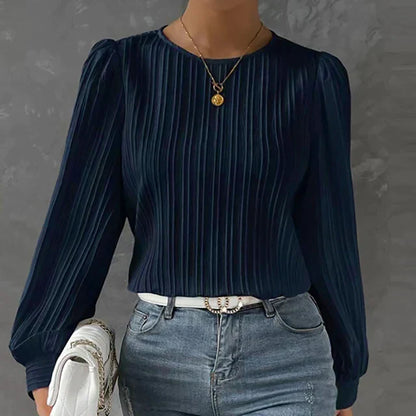 Ladies' pleated blouse
