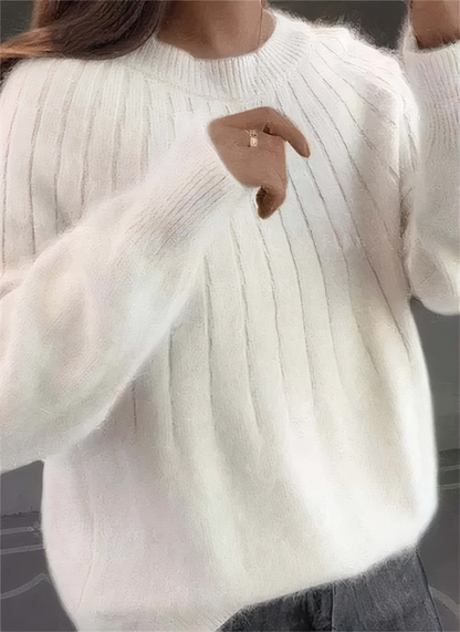 Fluffy knitted sweater - Frida