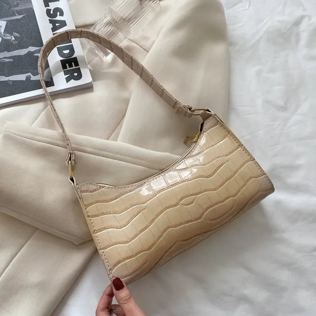 Mallie - Ladies shoulder bag in retro leather