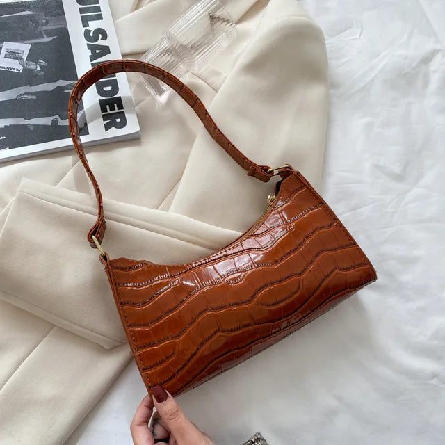 Mallie - Ladies shoulder bag in retro leather