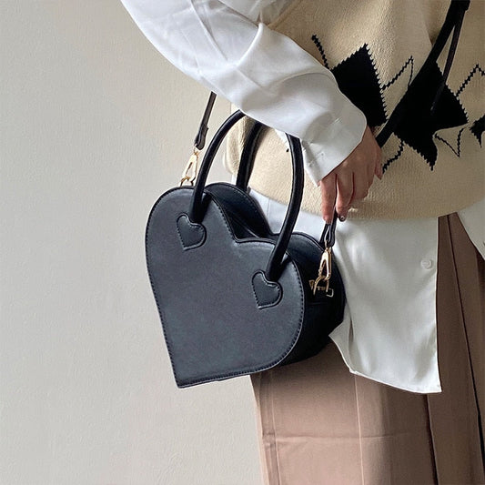 Beautiful heart-shaped handbag - Alivia-Elly Rose