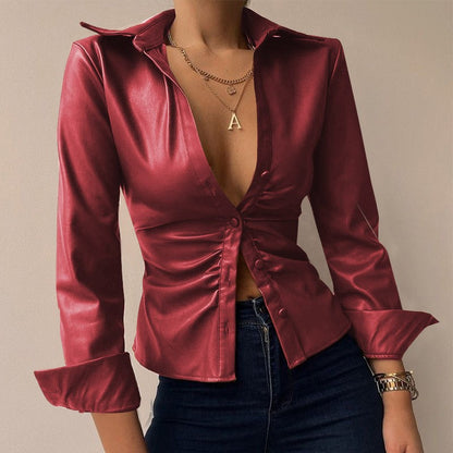 Long-sleeved women's top