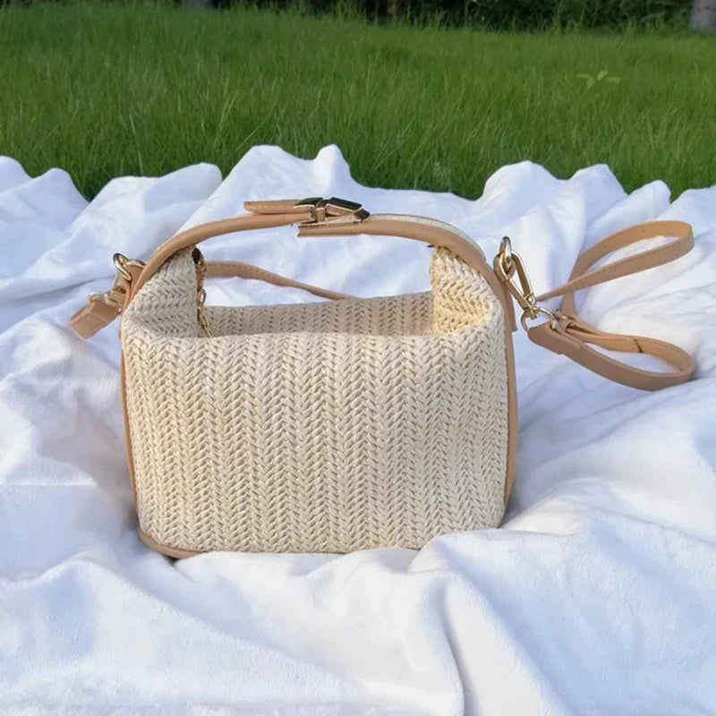 Trendy woven straw backpack-Elly Rose