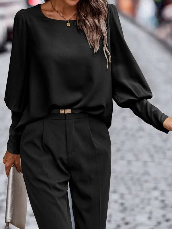 Nina - O-neck blouse