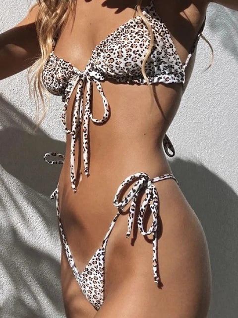 Amy - Elegant bikini set