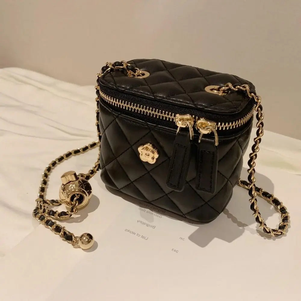 LuxeLynx Camellia Plaid Shoulder Bag-Elly Rose