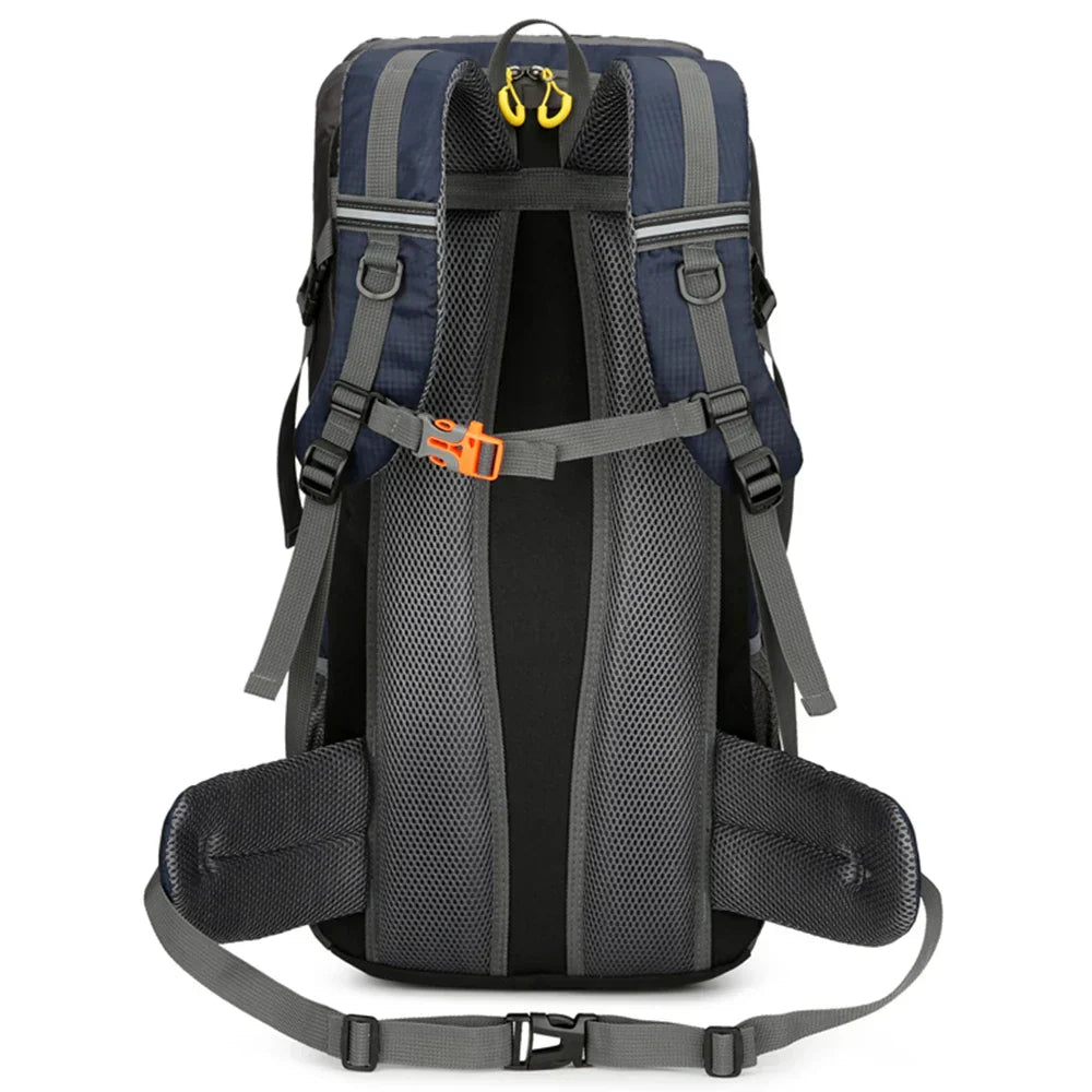 TravelPro - Multifunctional backpack-Elly Rose