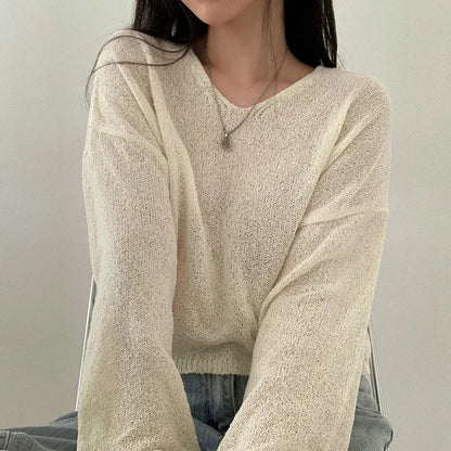 Long-sleeved, loose top for women