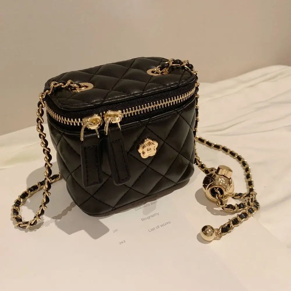 LuxeLynx Camellia Plaid Shoulder Bag-Elly Rose