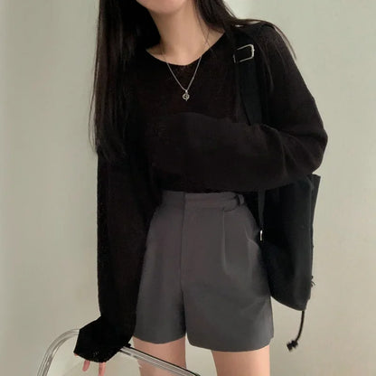 Long-sleeved, loose top for women