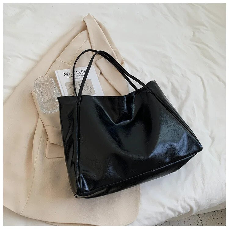 Large elegant handbag - Emory-Elly Rose