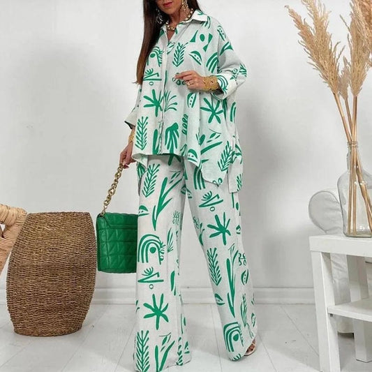 | Two-piece set with floral pattern
