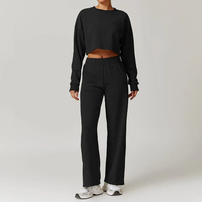 | Set of casual and relaxed clothing