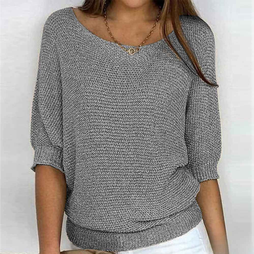 Shiny knitted top for women