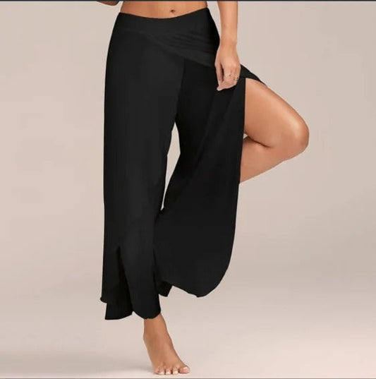 Ea | Yoga pants with a wide cut and monochromatic design